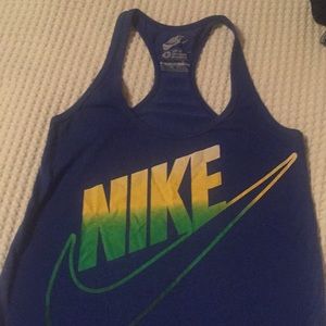 Nike tank